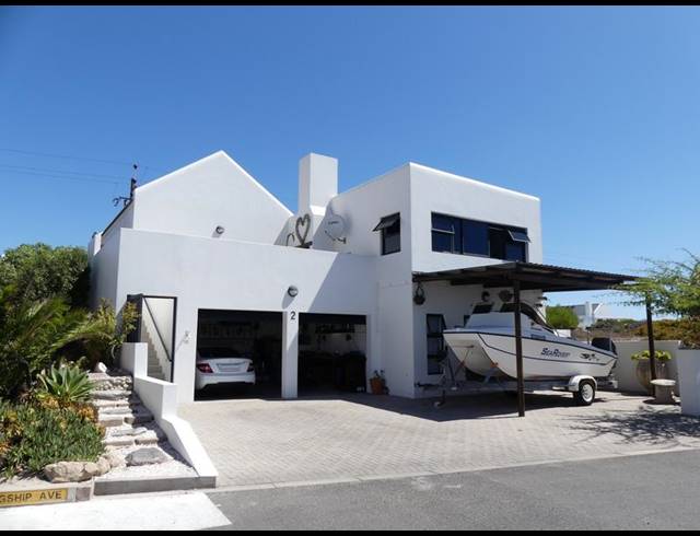 3 BEDROOM HOUSE FOR SALE IN FLAGSHIP